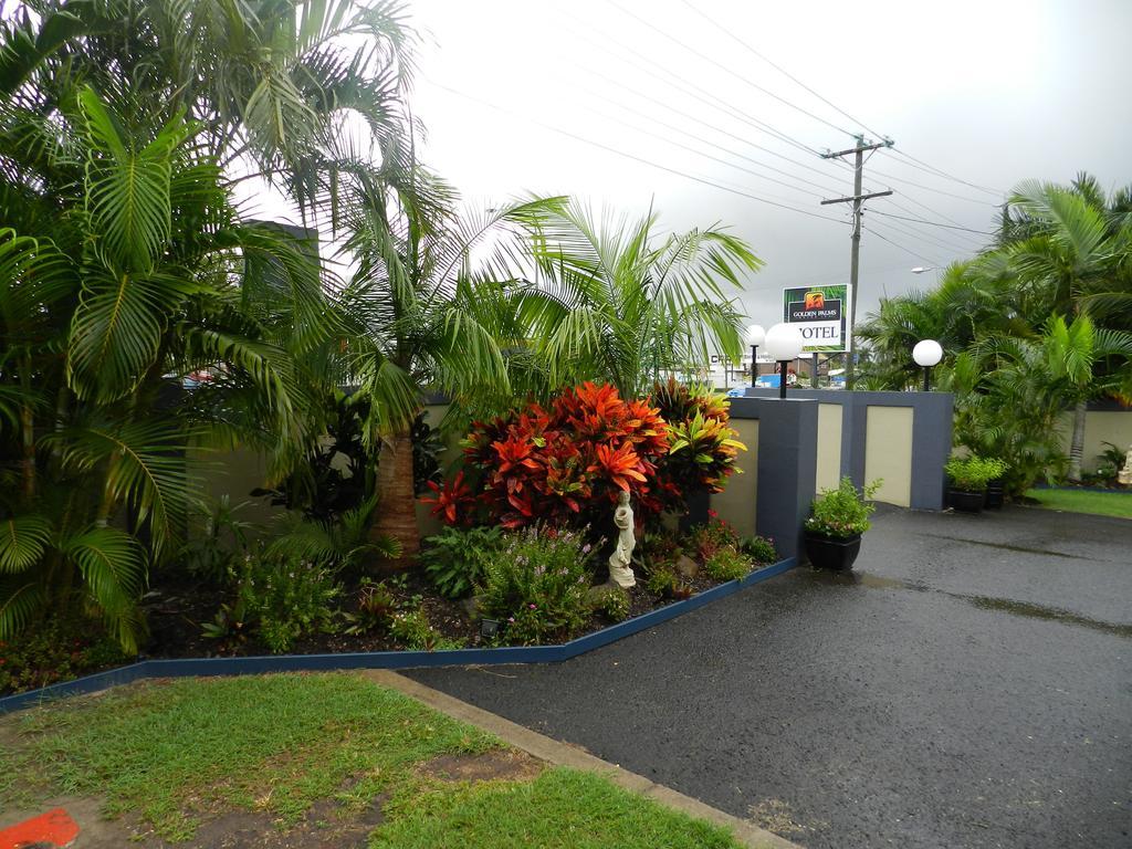 Golden Palms Motor Inn Bundaberg Bagian luar foto